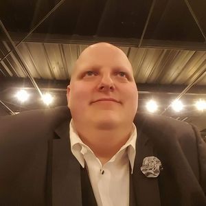 Meet your Posher, Christopher